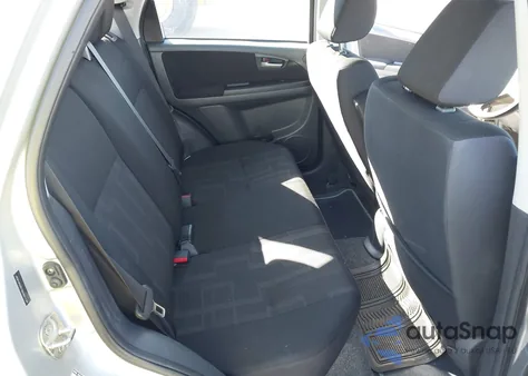 2011 Suzuki Sx4 Technology (Nav) z USA, uszkodzony, nr VIN JS2YA5A51B6301129